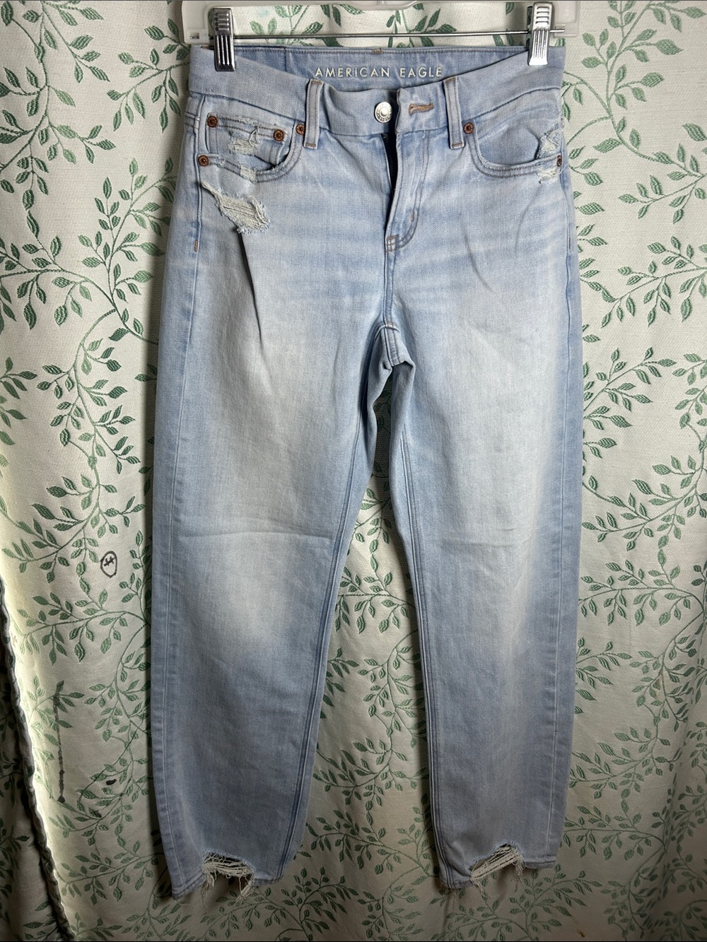 American Eagle Outfitters Light Blue Boyfriend Jeans with Distressed Hem